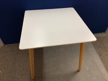 Picture of KB 4 - Breakout Table