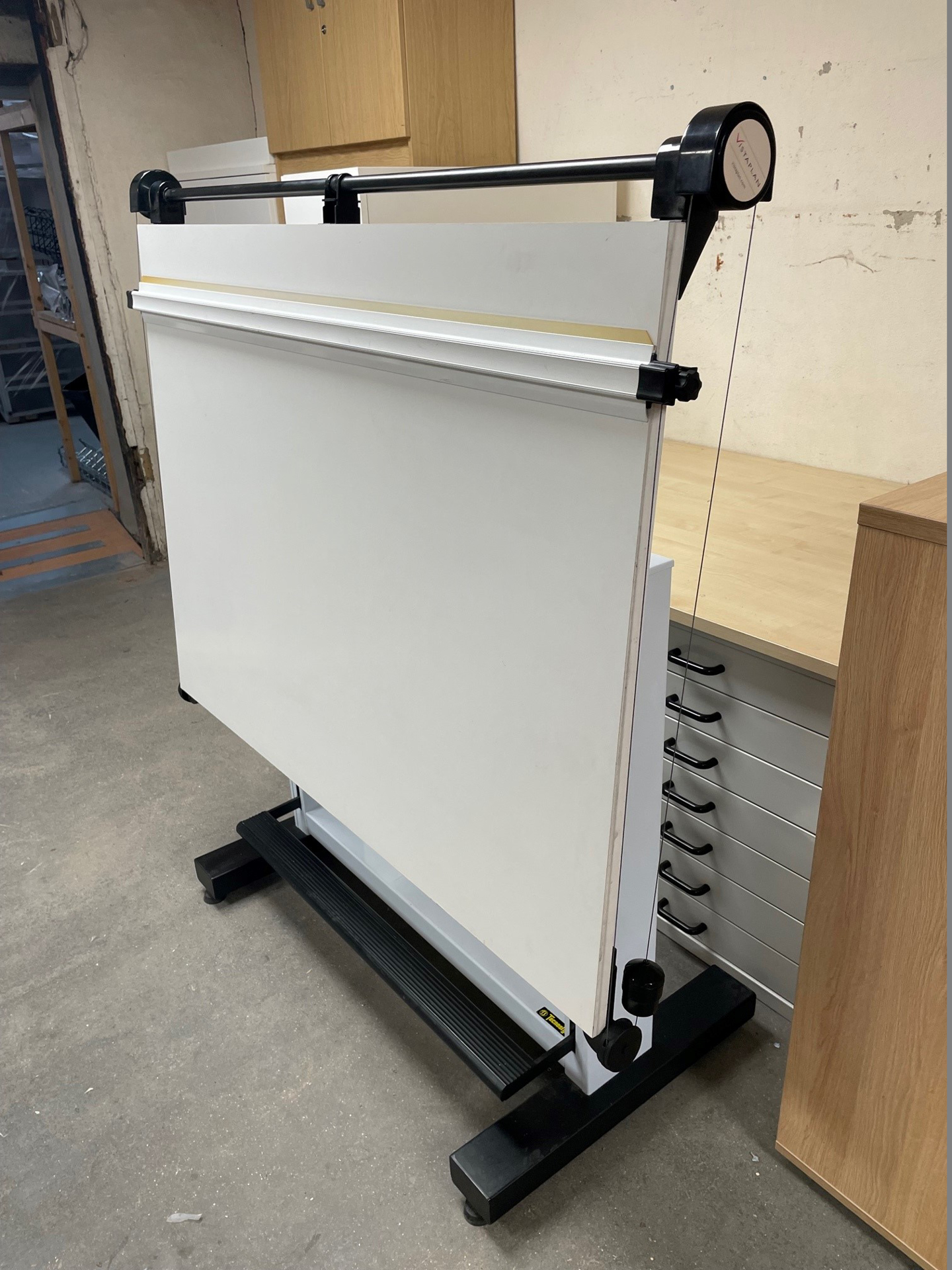 ACC 1 Tecnostyl A0 Drawing board Gazelle Office Furniture