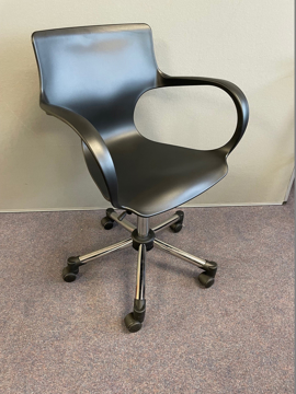 Picture of OC 10 – Ariel Operators Chair