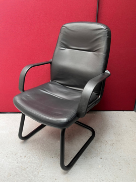 Picture of MC 27 – Canasta Meeting Chair