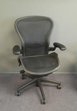 Picture of OC 20 – Used Herman Miller Aeron Operators Chair