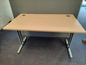 Picture of SD 11 – Height Adjustable Straight Desk