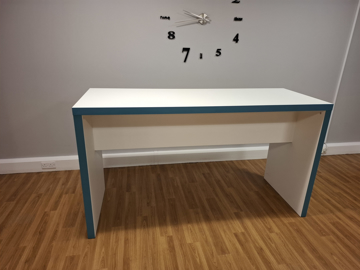 Picture of KB 10 - Frovi Block 1900mm Poseur Table