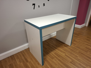 Picture of KB 12 - Frovi Block 1300mm Poseur Table