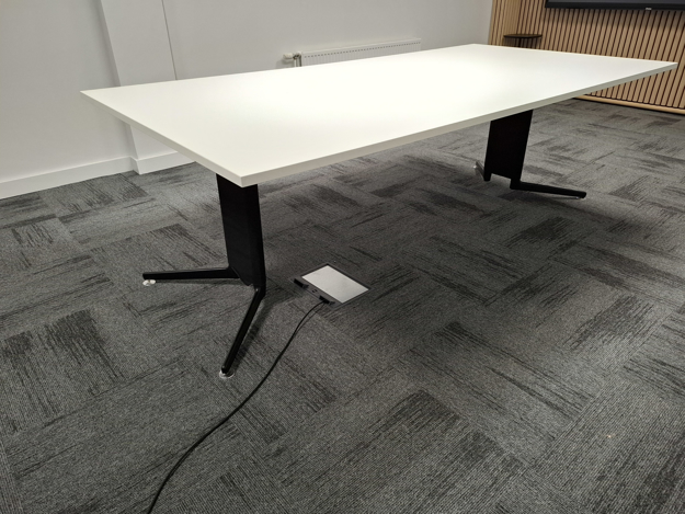 Picture of BT 2 - Senator Meeting/Boardroom Table