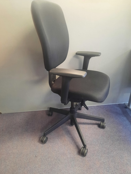 Picture of OC 4 – Senator Operators Chair