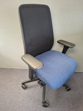 Picture of OC 11 – Operators Chair