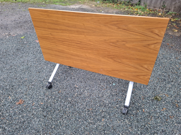 Picture of MT 6 - Verco 1500mm Straight Fliptop Table