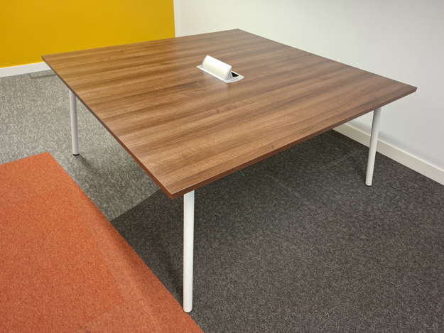 Picture of BT 2 -  Meeting/Boardroom Table