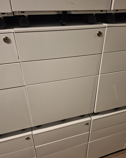 Picture of PED 1 – Mobile Pedestal