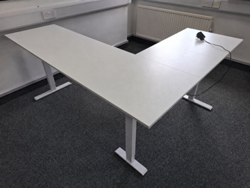 Picture of HSD 2 – Height Adjustable Desk With Return