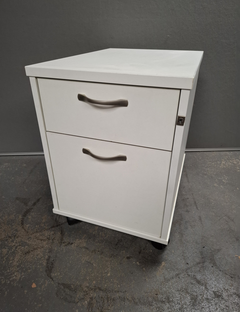 Picture of PED 4 – Mobile Pedestal