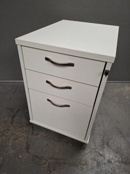 Picture of PED 14 – Mobile Pedestal