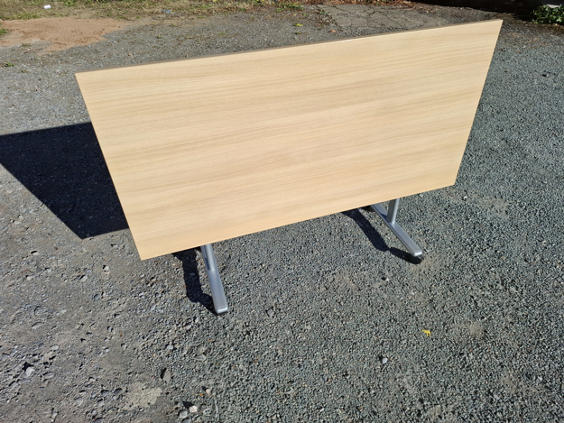 Picture of Vivante - 1600mm Folding Flip Table